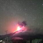 Gunung berapi Lewotobi Lakilaki (Pulau Flores, Indonesia): letusan besar disertai aliran lava