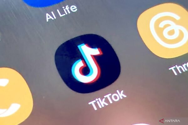 Indonesia membantah memerintahkan pelarangan "LIVE" TikTok di tengah kerusuhan protes