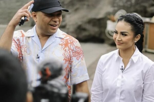 Kandidat selebriti berpotensi membahayakan kepentingan masyarakat Indonesia