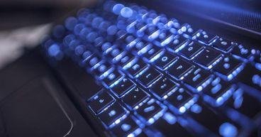 Jangkauan Platform Perangkat Keras S&P 500 Dell Technologies (NYSE:DELL) Hari Ini