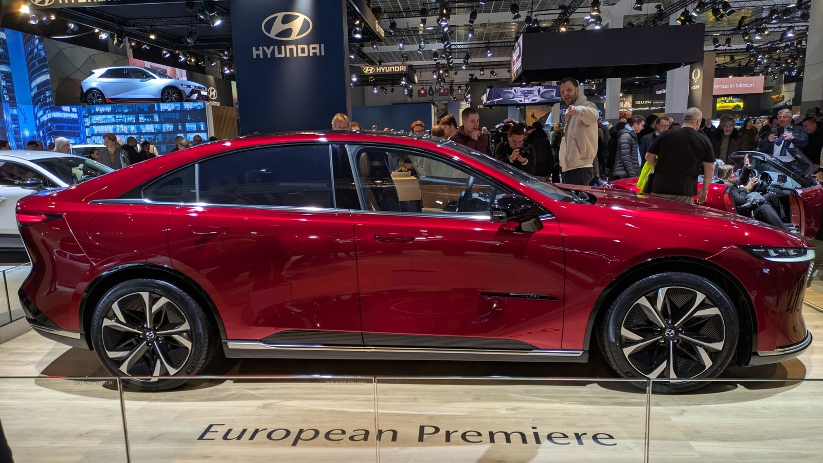 Mazda menginvestasikan 150 juta dolar AS untuk menjadikan Thailand sebagai pusat crossover listrik baru