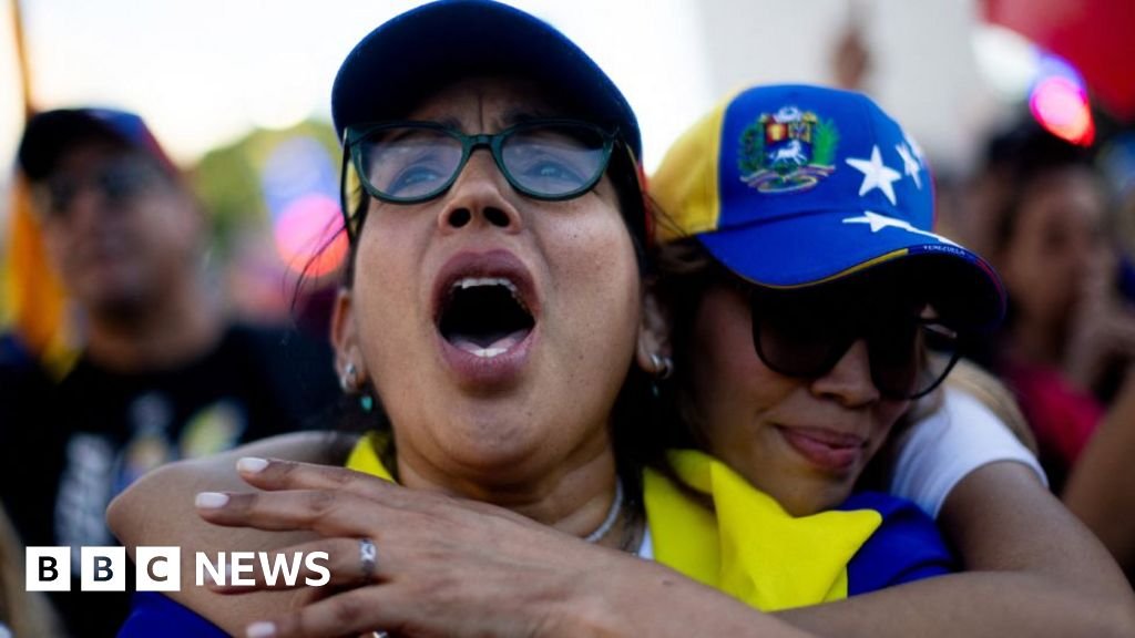 Pemimpin dunia menanggapi penangkapan pemimpin Venezuela Nicolás Maduro oleh Amerika Serikat.