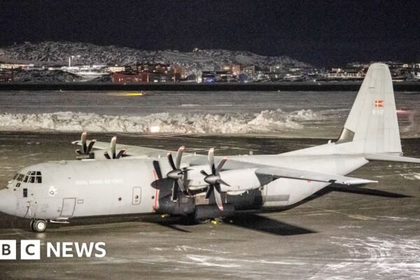 Personel militer Eropa tiba di Greenland saat Trump mengatakan AS membutuhkan pulau tersebut.