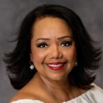 Berkeliling: Doreen Hughes