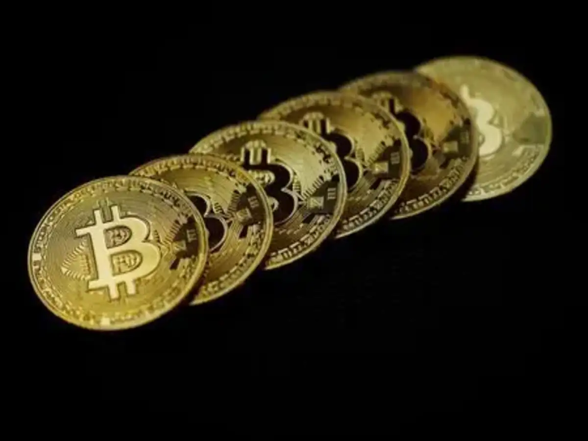 Mengapa harga Bitcoin naik hari ini: Harga BTC/USD melonjak melampaui $71.000 setelah komentar Trump tentang konflik Iran memicu lonjakan pasar kripto.