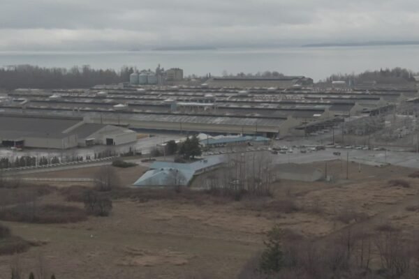 Pabrik peleburan aluminium di Ferndale akan dibongkar, sekaligus mengakhiri gaya hidup masyarakat setempat