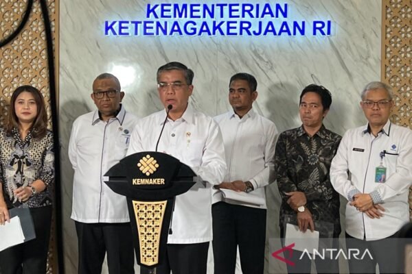 Indonesia gencar menggalakkan kampanye efisiensi energi dan kebijakan kerja dari rumah