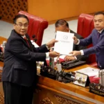 Indonesia mengesahkan Kitab Undang-Undang Hukum Pidana baru, yang melarang hubungan seksual di luar nikah