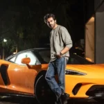 Koleksi mobil dan motor mewah Kartik Aaryan