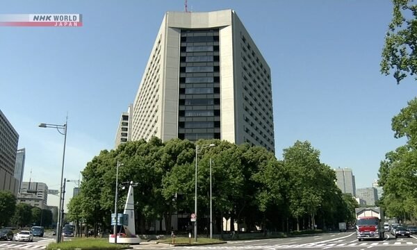 Polisi Tokyo menangkap 13 warga Jepang yang diduga sebagai penipu dan ditahan di Indonesia