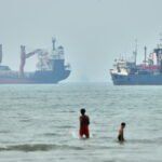 AS melancarkan serangan udara baru terhadap Iran, sementara Teheran membalas serangan tersebut ke tiga negara Arab Teluk