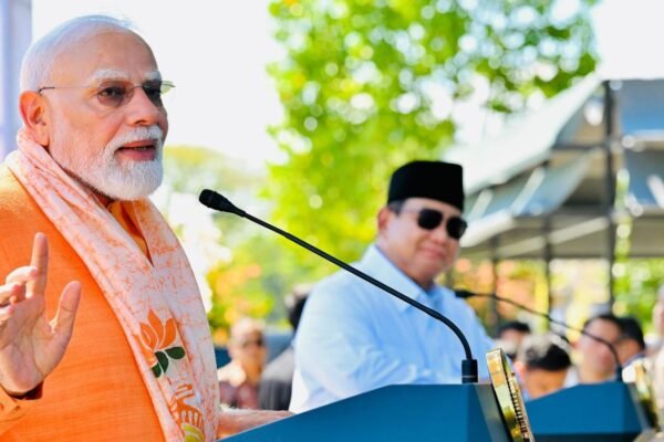 Di Prambanan, Narendra Modi mengatakan bahwa Indonesia dan India telah terjalin hubungan selama lebih dari 1.200 tahun