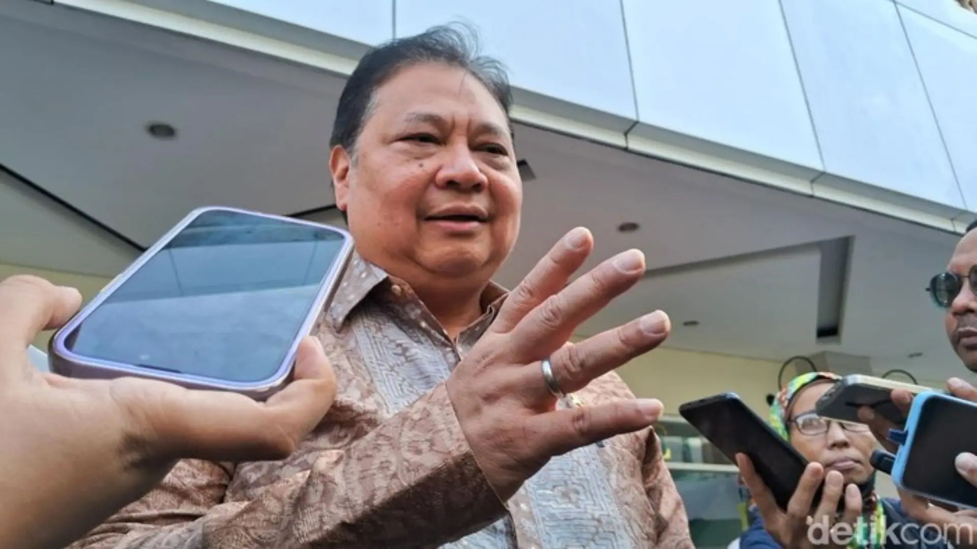 Pemerintah Mengatakan Perekonomian Indonesia Masih Stabil — Namun, Benarkah Demikian?