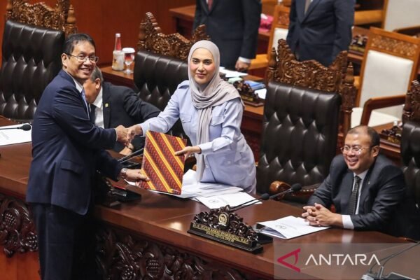 Rasio utang terhadap PDB Indonesia tetap aman, jauh di bawah batas: Menteri