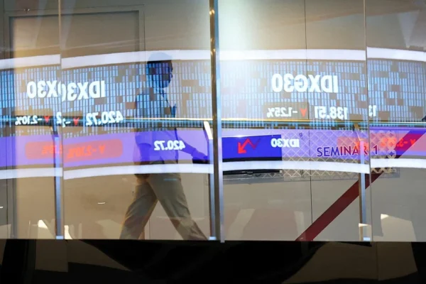 S&P Dow Jones memasukkan Indonesia ke dalam daftar pantauan untuk kemungkinan penurunan peringkat pasar
