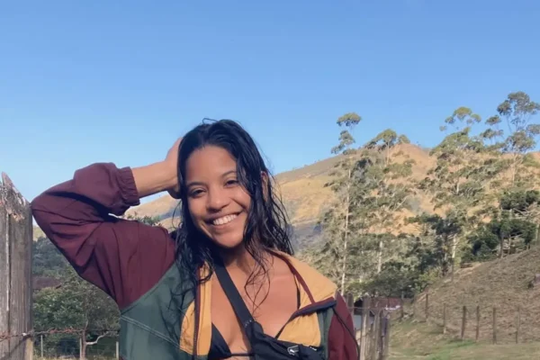 Baca Pesan Terakhir Seorang Influencer kepada Ibunya Sebelum Terjatuh dari Gunung Berapi dan Meninggal: ‘Tanpa Rasa Takut’