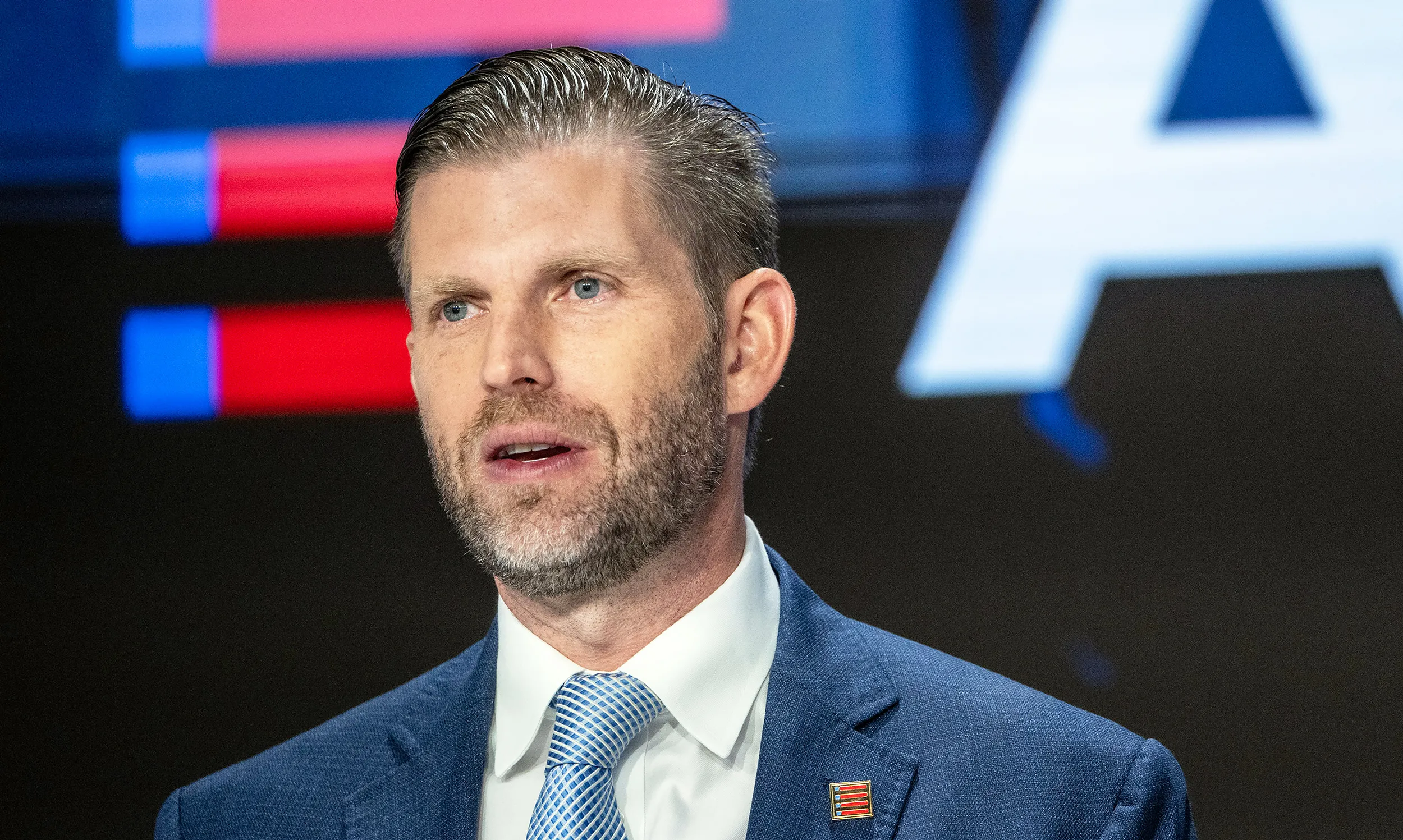 Eric Trump mengatakan bahwa presiden Indonesia, yang suaranya terekam secara tidak sengaja, sedang menanyakan ayahnya mengenai urusan keluarga